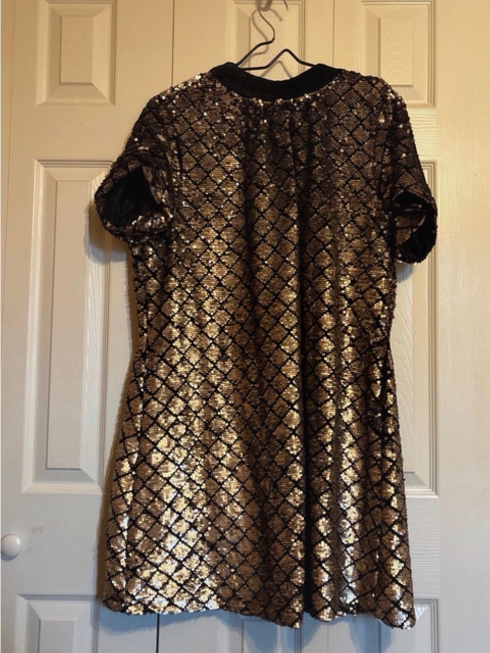 NWT Sugarlips 1X Silver Sequin Open Back Velvet Bow Mini Dress
